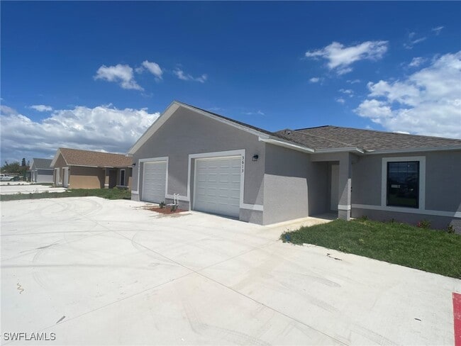 Photo - 3613 SW 8th Pl Townhome