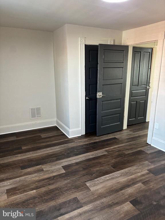 Photo - 747 S Lime St