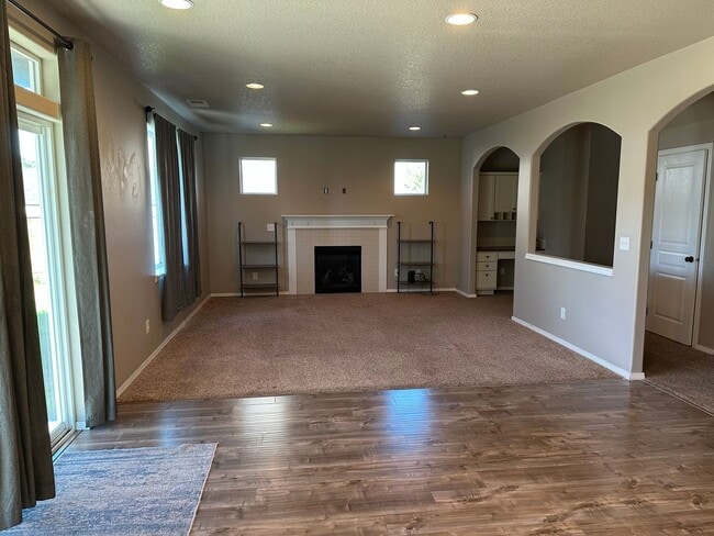 Photo - Newer Home In Northeast Albany! Nearly 2500 sq ft, 3 Bedrooms with 3 Baths