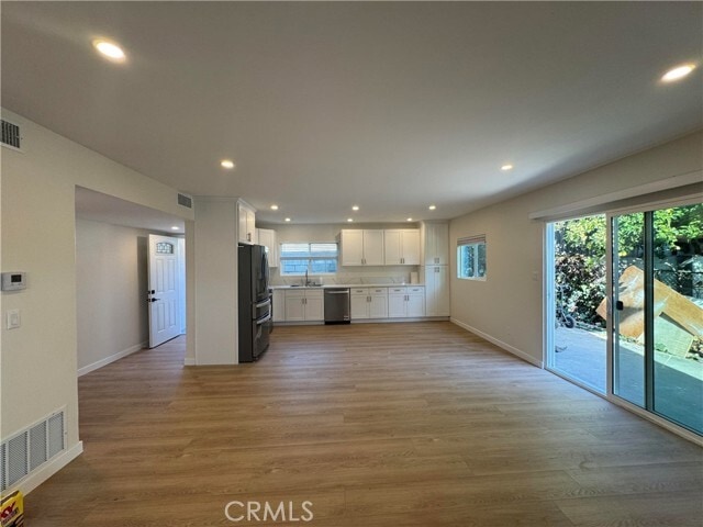 Photo - 1164 Raymond Ave Unidad 2