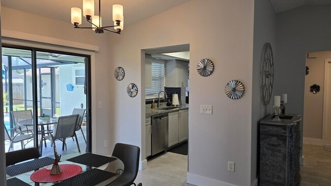 Photo - 670 Nobles St