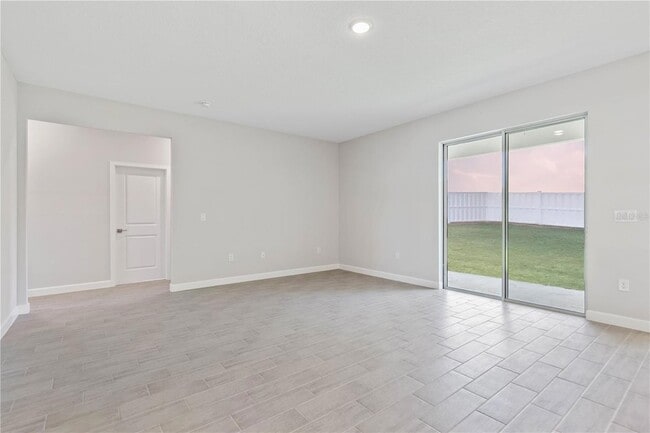 Photo - 2606 NW 25th Pl