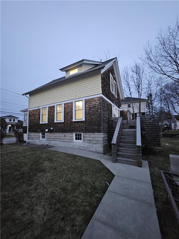 Building Photo - 138 Martin St