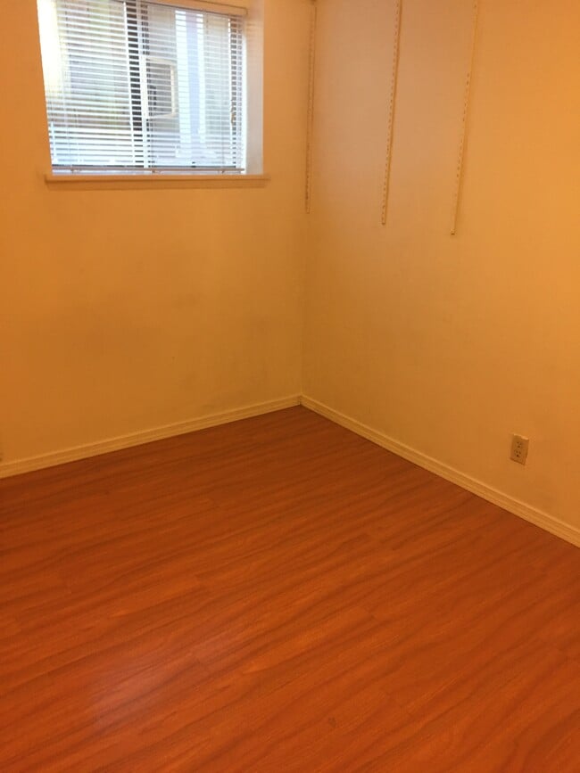 Photo - 6244 25th Ave NE Unidad up house