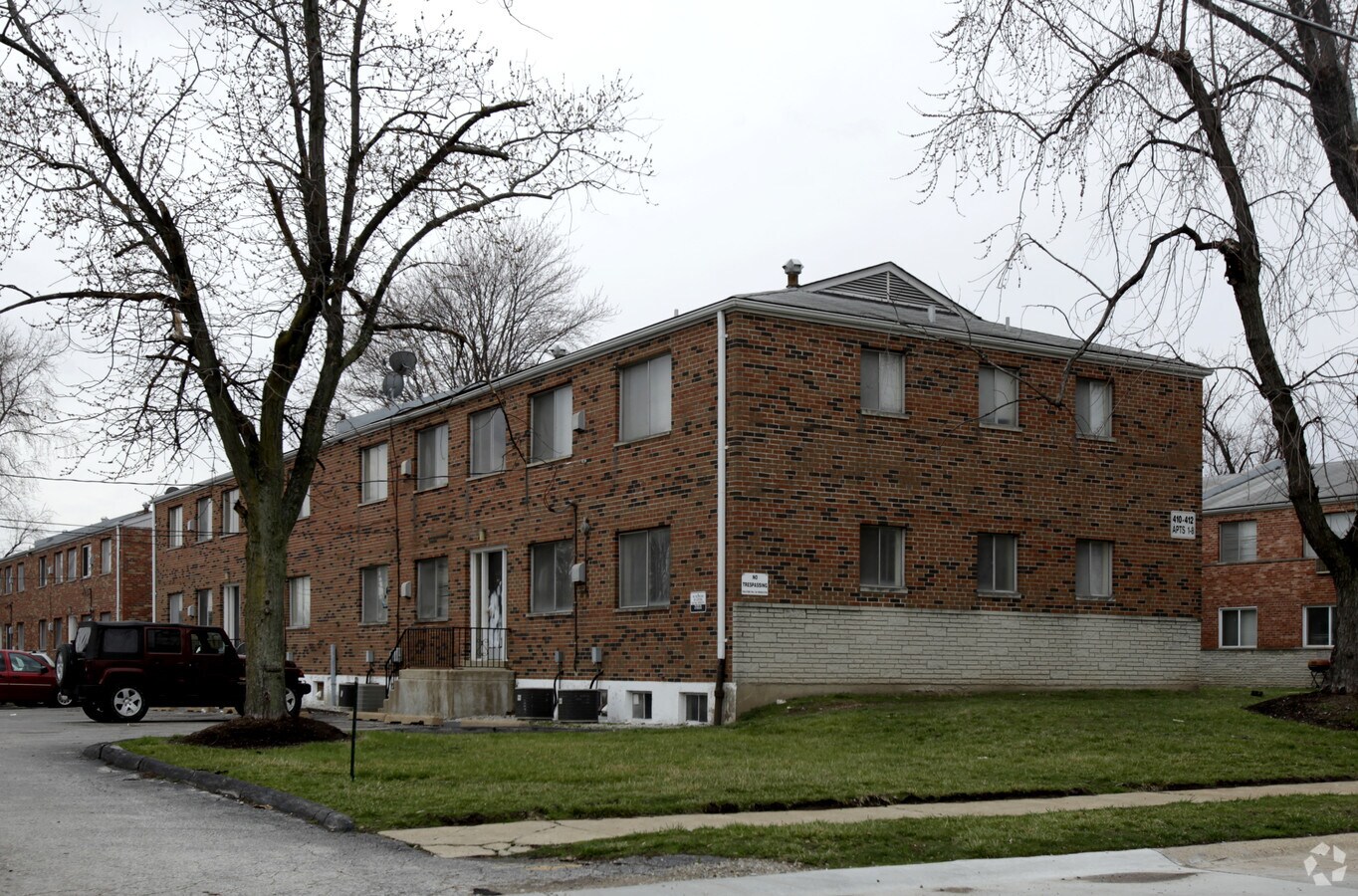 Photo - Holly Manor Apartments