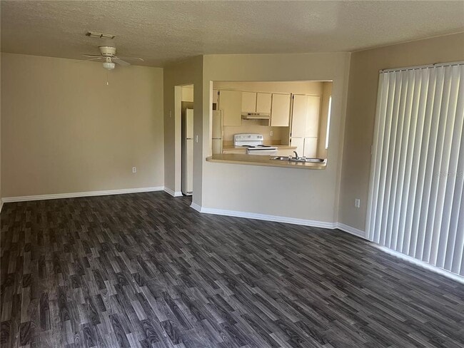 Photo - 7266 Pond Cir