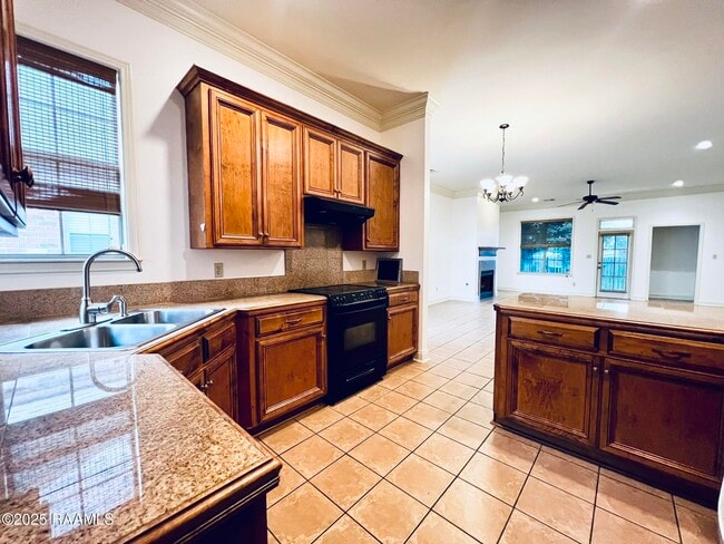 Photo - 125 Oakbend Dr