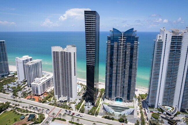 Building Photo - 17141 Collins Ave Unit 3201 Rental