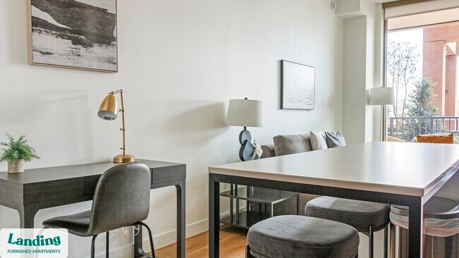 Photo - 632 Howard Rd SE Unidad 224