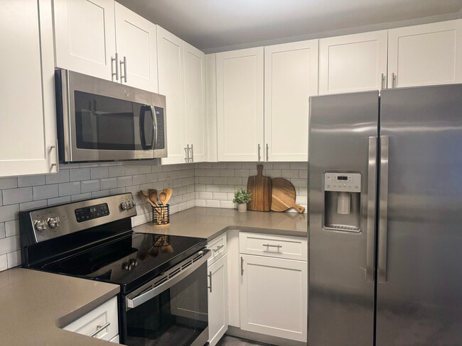 Building Photo - Bridlewood Rental
