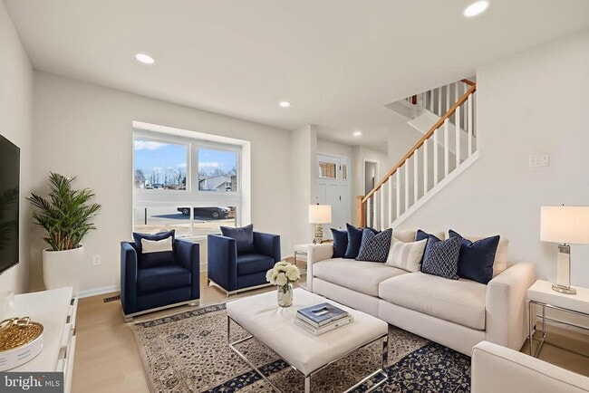 Photo - 2520 Linwood Ln