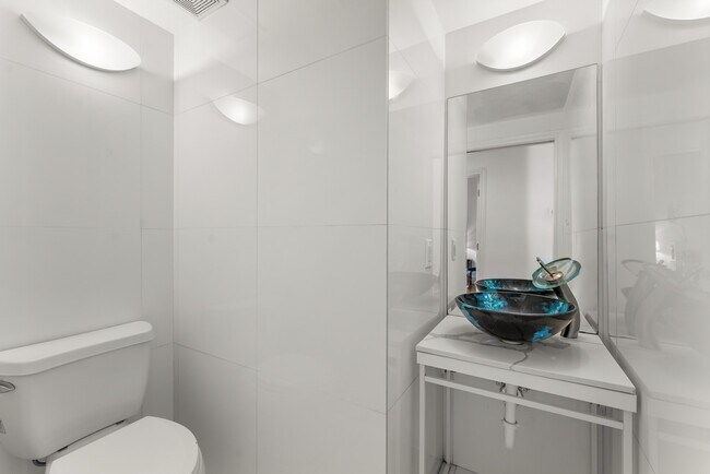 Photo - 315 Fairview St Unit A