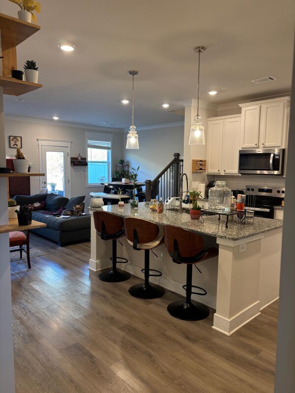 Photo - 123 Depot Lndg Rd