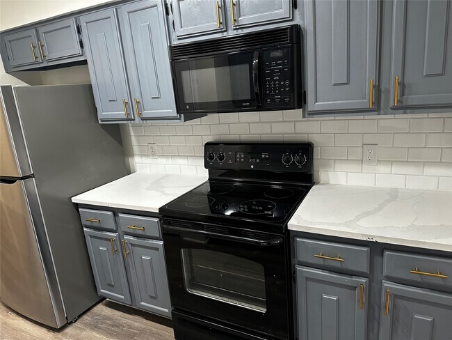 Photo - 10378 Briar Forest Dr Unit 32/5
