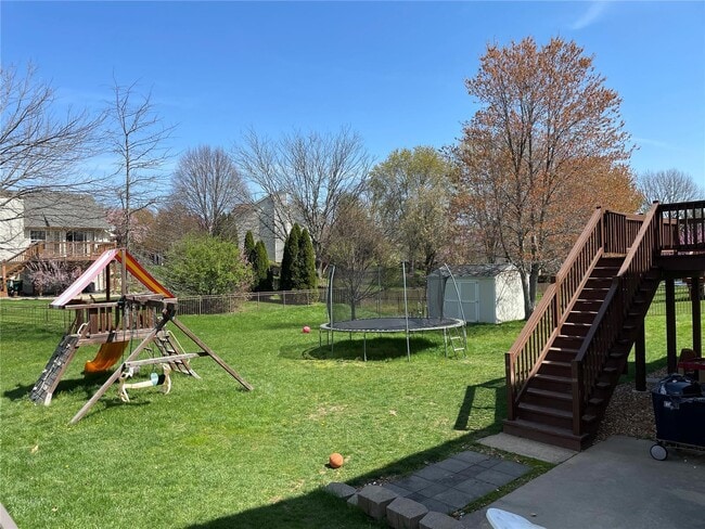 Photo - 210 W Deer Creek Rd