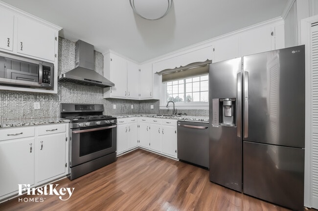 Photo - 705 Evergreen Ave