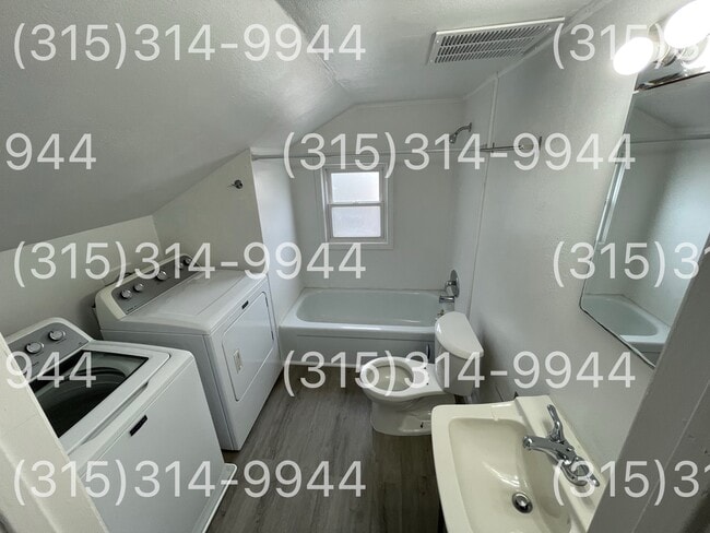 Photo - 211 Russell Ave