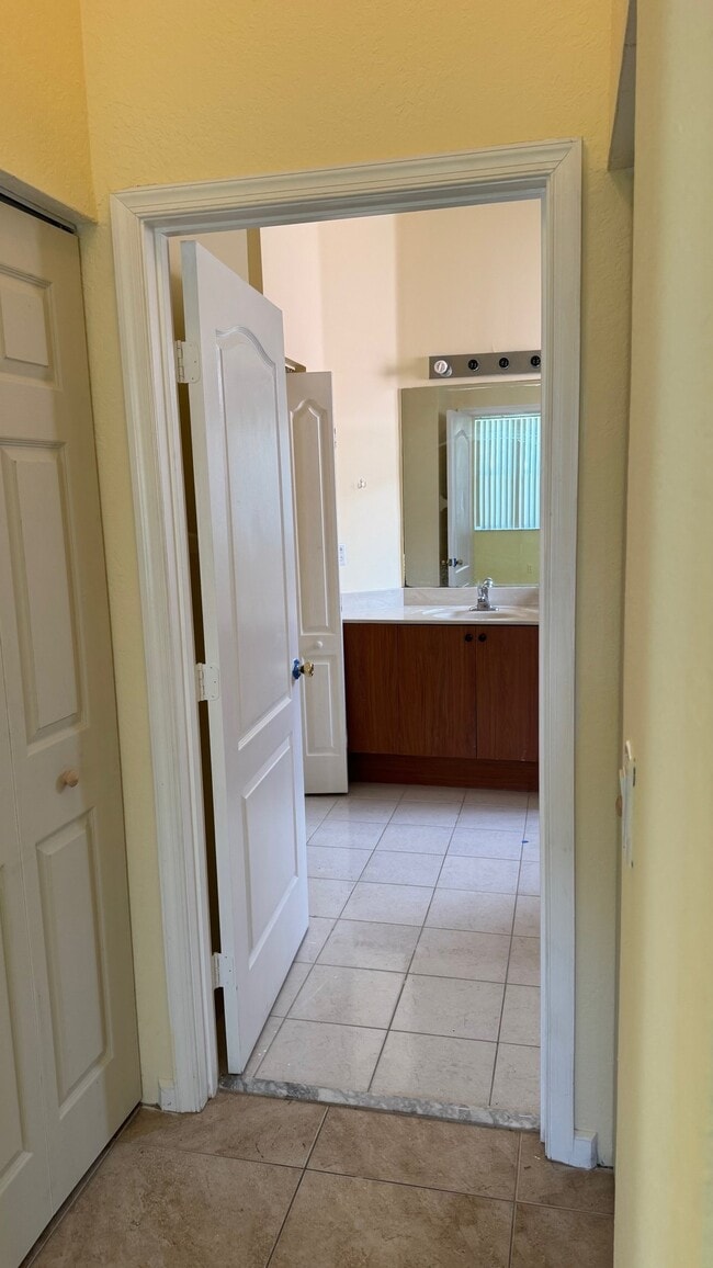 Photo - 6221 Spring Lake tr