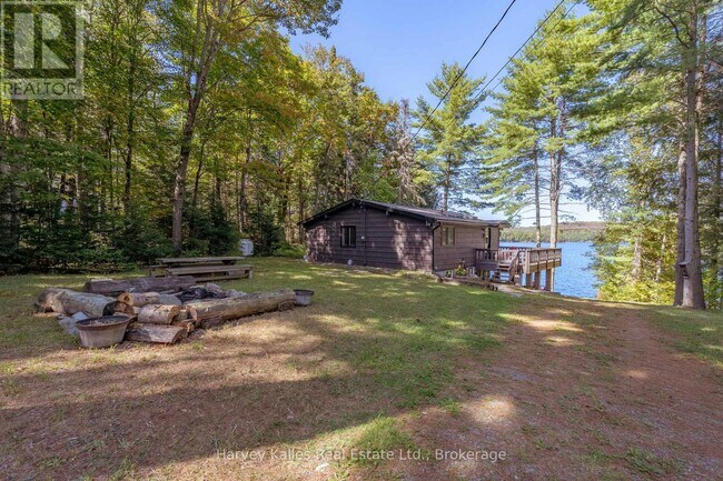 Photo - 1003 Hollow Rd