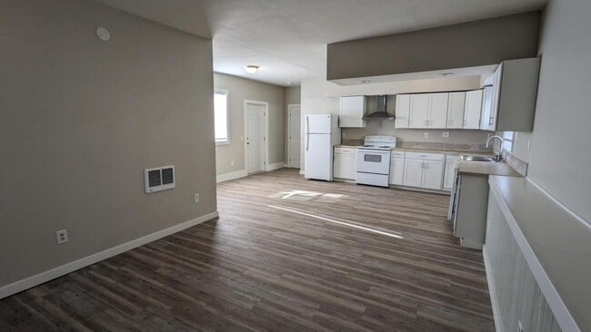 Photo - 3967 Hayesville Dr NE