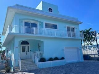 103 Starfish Ln