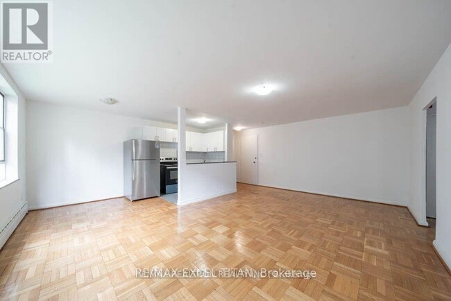 Photo - 77 Erskine Ave Unit 306