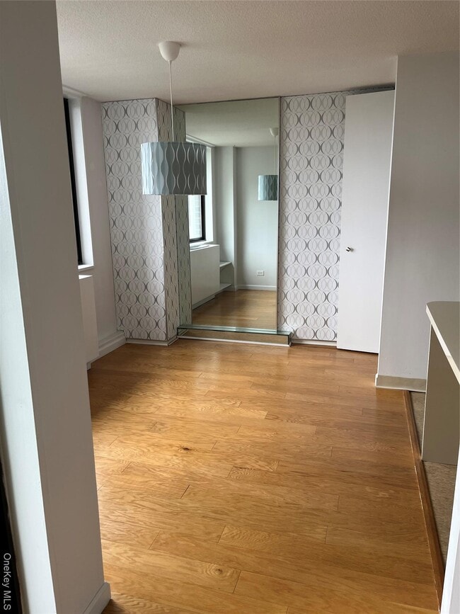 Photo - 1 Bay Club Dr Unit 9H