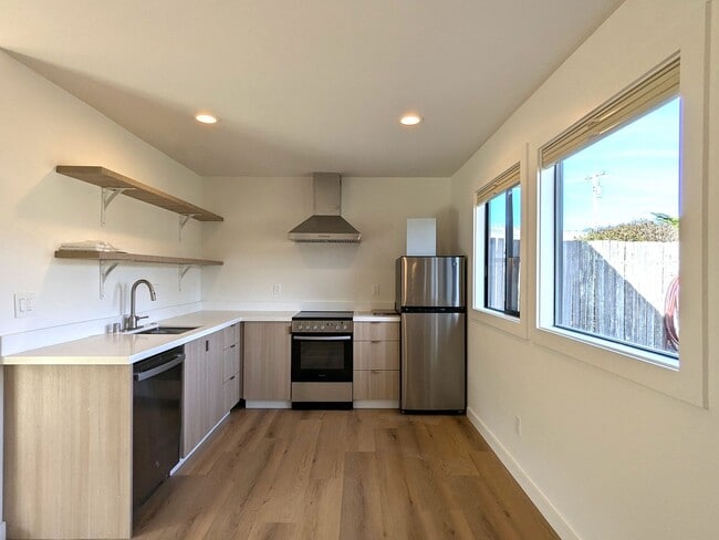 Photo - 3005 Maryana Dr Unit 1