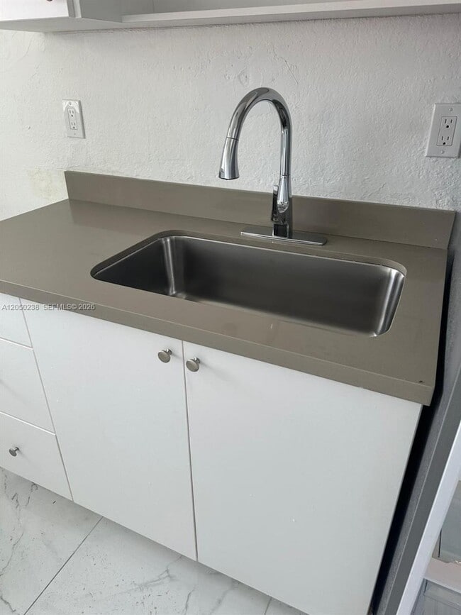 Photo - 7101 SW 89th Ct Unit 104