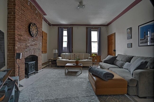 Photo - 1114 Washington St Unit 2