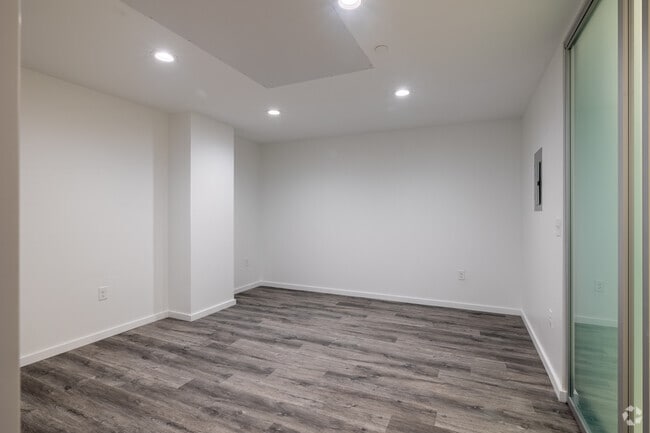 1BD, 1BA - 1,115SF - l1-1115
