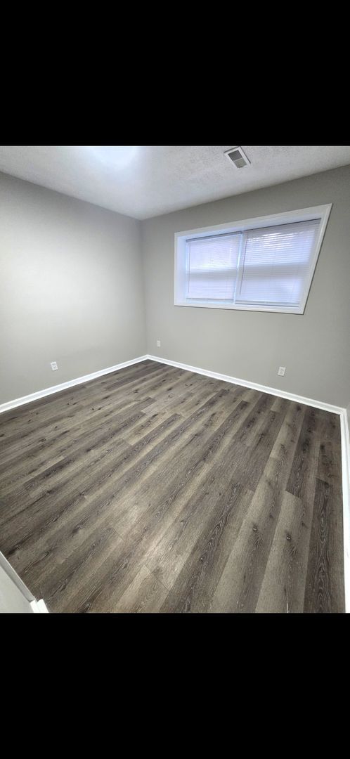 Photo - Welcome Home to Bellagio South Living: Where Comfort Meets Convenience Unit L2