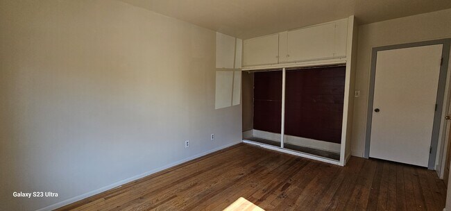 Photo - 210 N Elden St