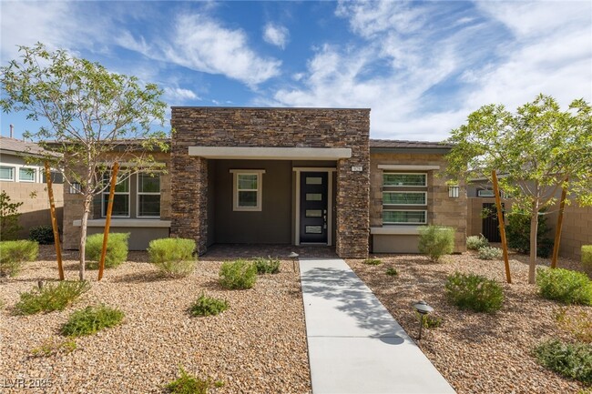 Photo - 929 Silverfir Ct Casa
