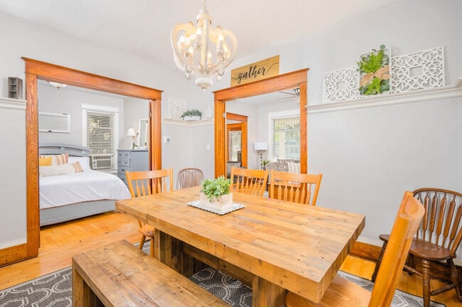 Photo - 609 S State St Unit ID1061651P