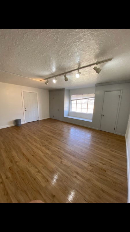 4620 Emory Rd Unit Apartment