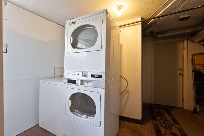 Photo - G7UG Unidad G7UG #1