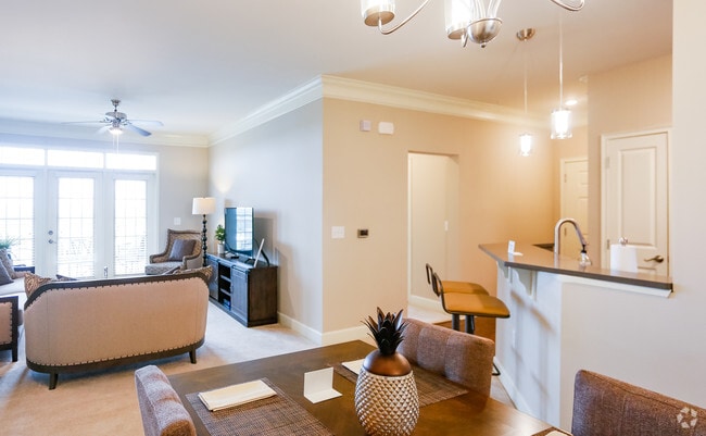 Photo - Greystone Pointe