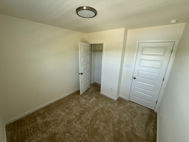 Photo - 3413 Hopkins Rd