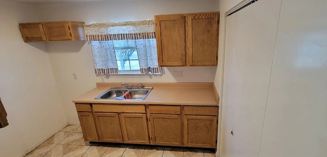Photo - 10118 Montreal Cir