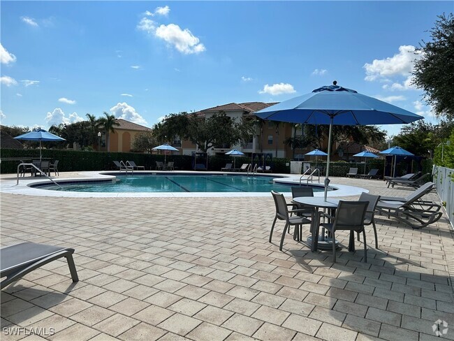 Building Photo - 2904 Tuscan Dr Unit 301 Rental