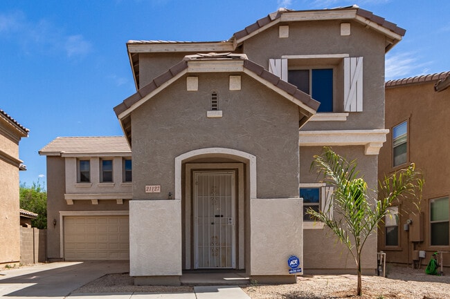 Photo - 21127 Avenida Del Valle Ct House