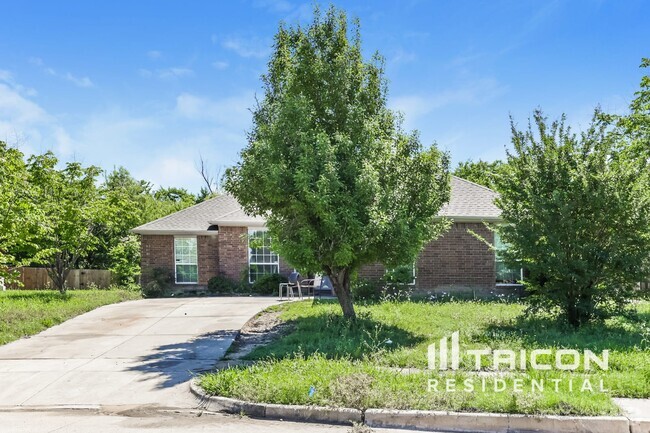 Building Photo - 114 Jordan Dr Rental