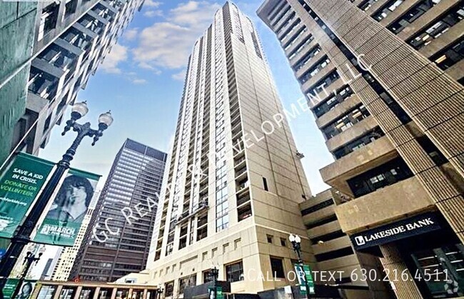 Building Photo - ***CHICAGO LOOP - 1 BDRM CONDO / FULL AMEN... Unit 2405