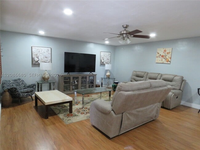 11840 NE 19th Dr Unit 26