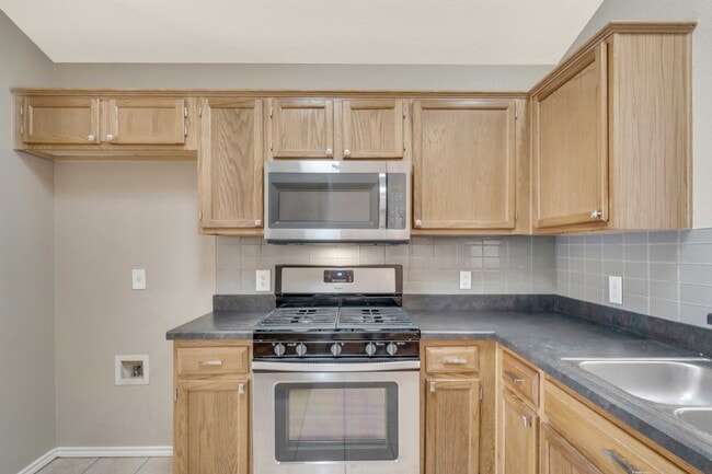 Photo - 1512 Sundance Dr