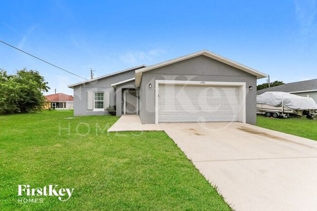 Photo - 1786 SW Davis St House