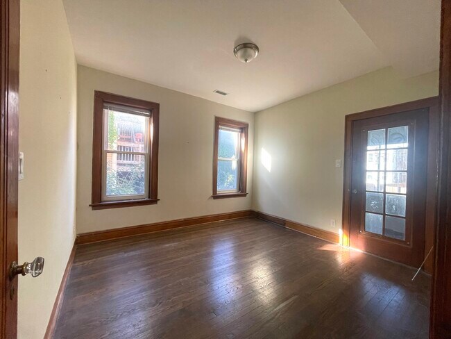 Photo - 2252 N Monticello Ave Condo Unit 1