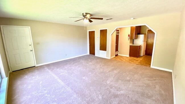 Photo - Conifer Ring #69 A,B,C Unit 69C Conifer Ring