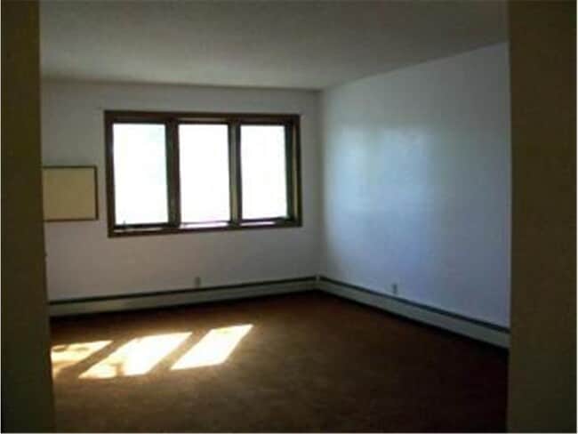 Photo - 910 Hengen St Unit 403